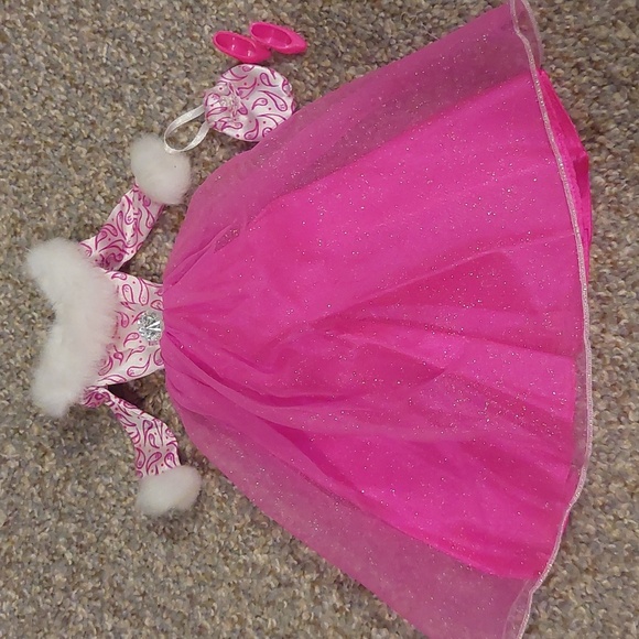 Barbie Fashion Ave Ballgown - Picture 1 of 5